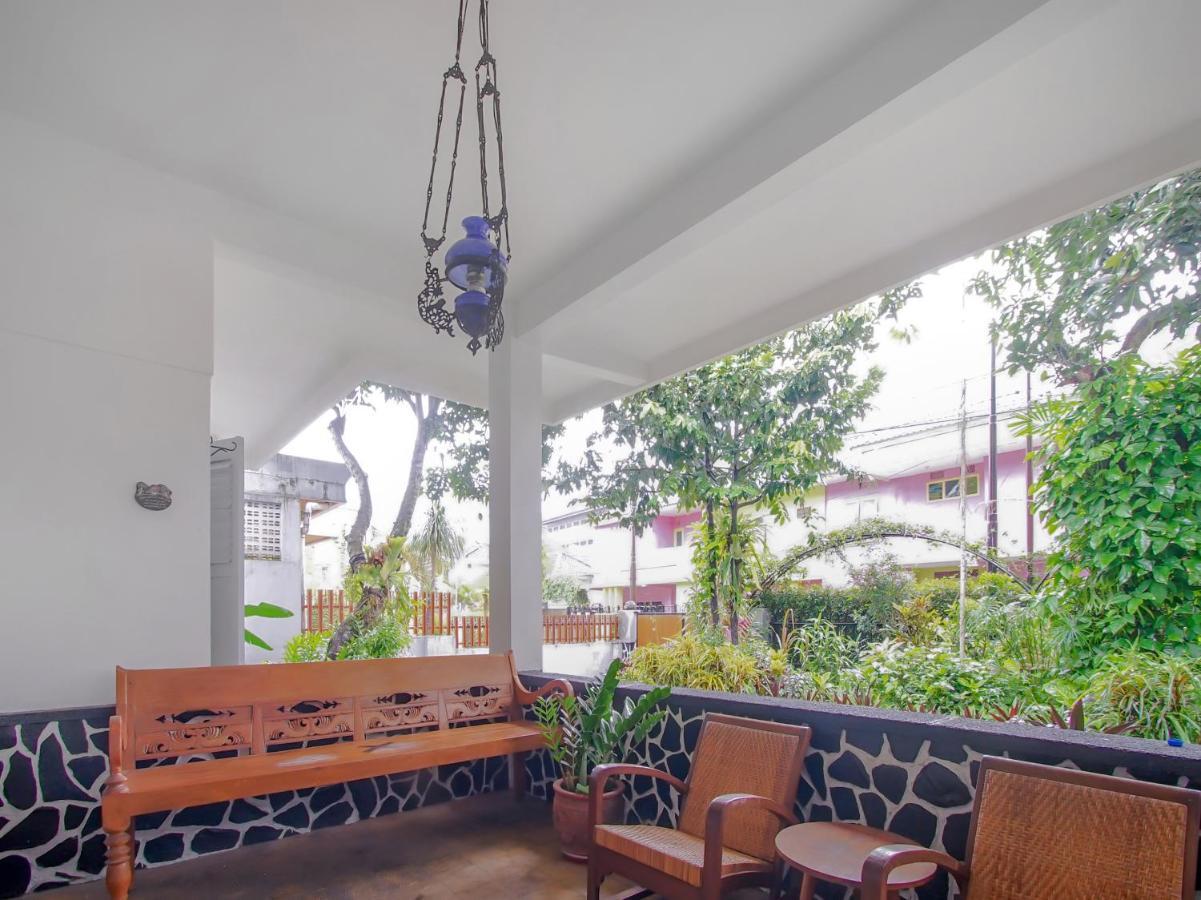 Oyo 3371 Omah Saras Family Hotel Маланг Екстериор снимка